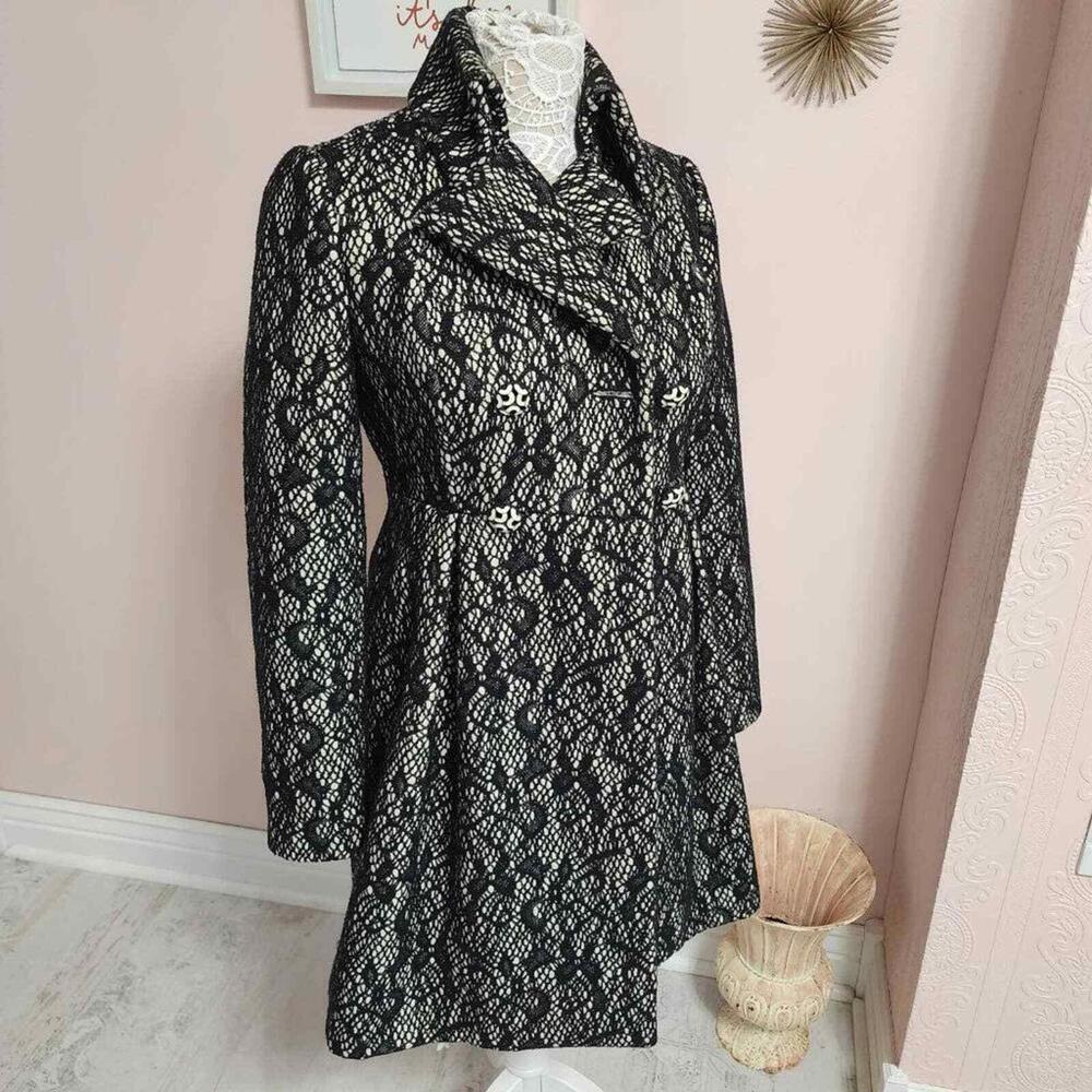 FIND Beth Bowley lace effect long unique dress coat lined 2 Love